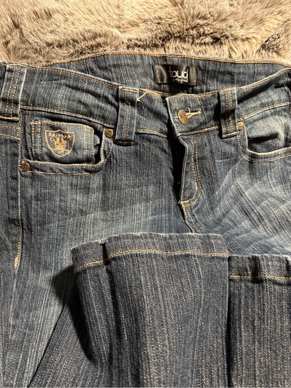 Touch by Alyssa Milano Dark Blue Straight Leg Jeans with Tan Raiders Patch - Picture 3 of 4